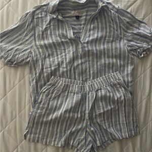 Striped Blue and White Set